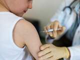 Gezondheidsraad raadt aan kwetsbare kinderen te vaccineren tegen COVID-19