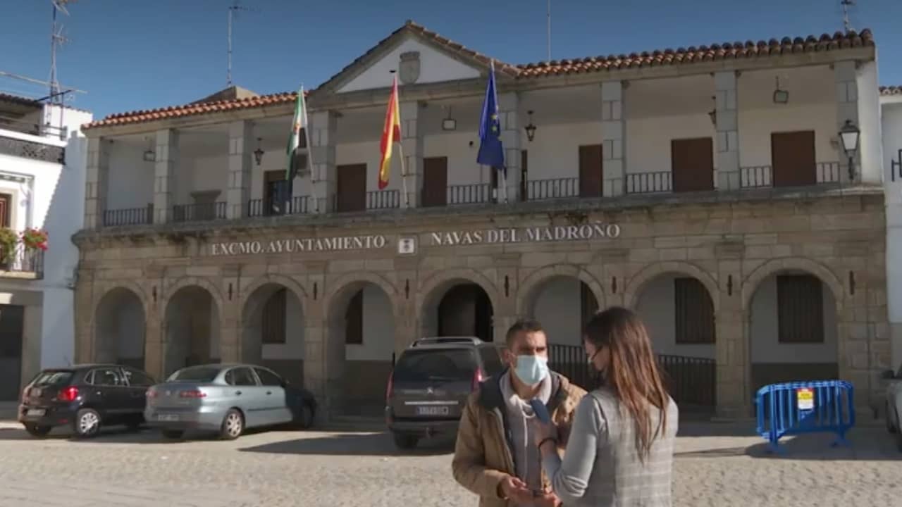 Beeld uit video: Nederlanders ontvluchten quarantaine in Spanje: 'Reputatie brokkelt af'