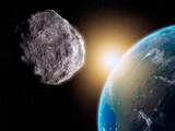 Grote asteroïde scheert zaterdag zichtbaar langs de aarde