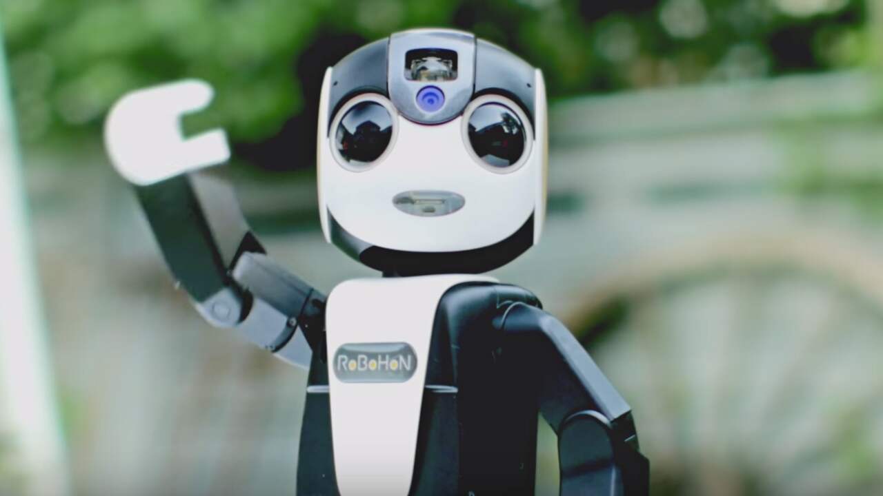 Smartphonerobotje Sharp
