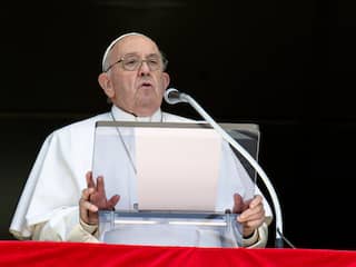 Geslachtsverandering is volgens Vaticaan bedreiging voor menselijke waardigheid