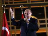 Erdogan wint spannende Turkse verkiezingen en blijft nog vijf jaar president