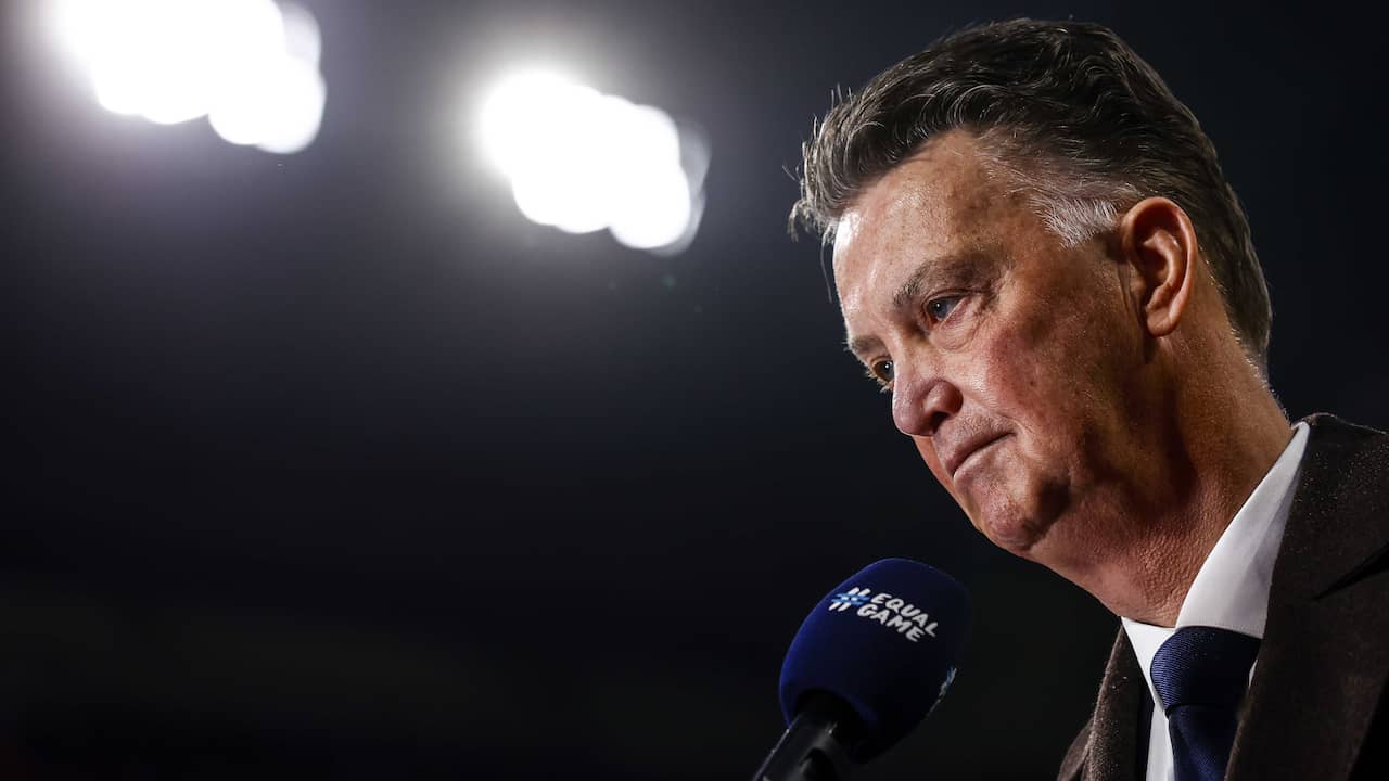 The sporting world sympathizes with Van Gaal: ‘We all have your back, Louis’ |  NOW