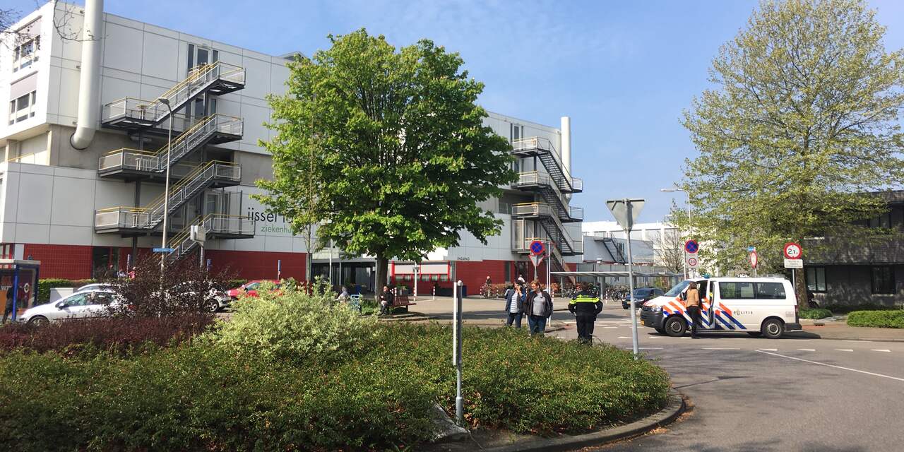 Gewonden in IJsselland Ziekenhuis na ongeval met perazijnzuur