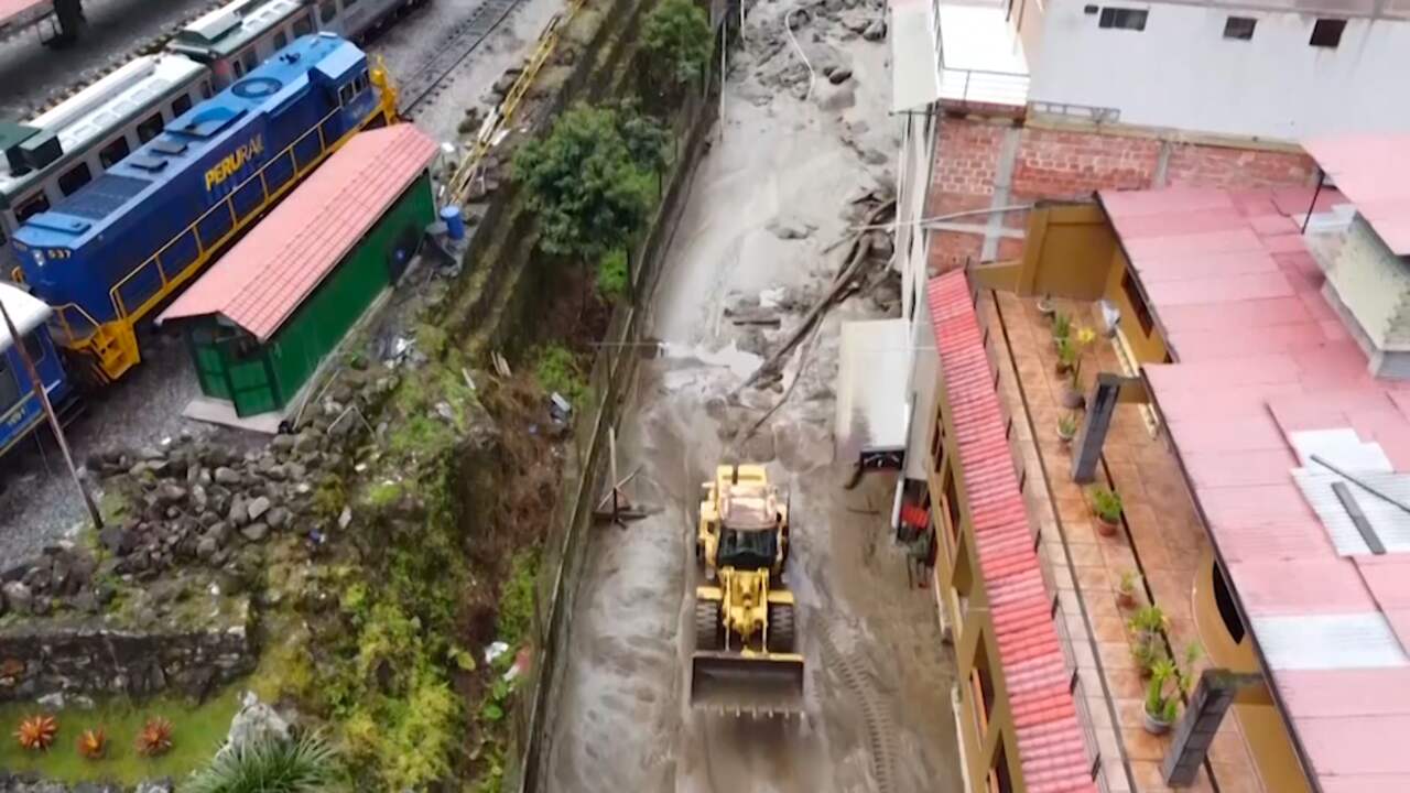 Beeld uit video: Hevige regenval veroorzaakt overlast nabij ruïnes Machu Picchu