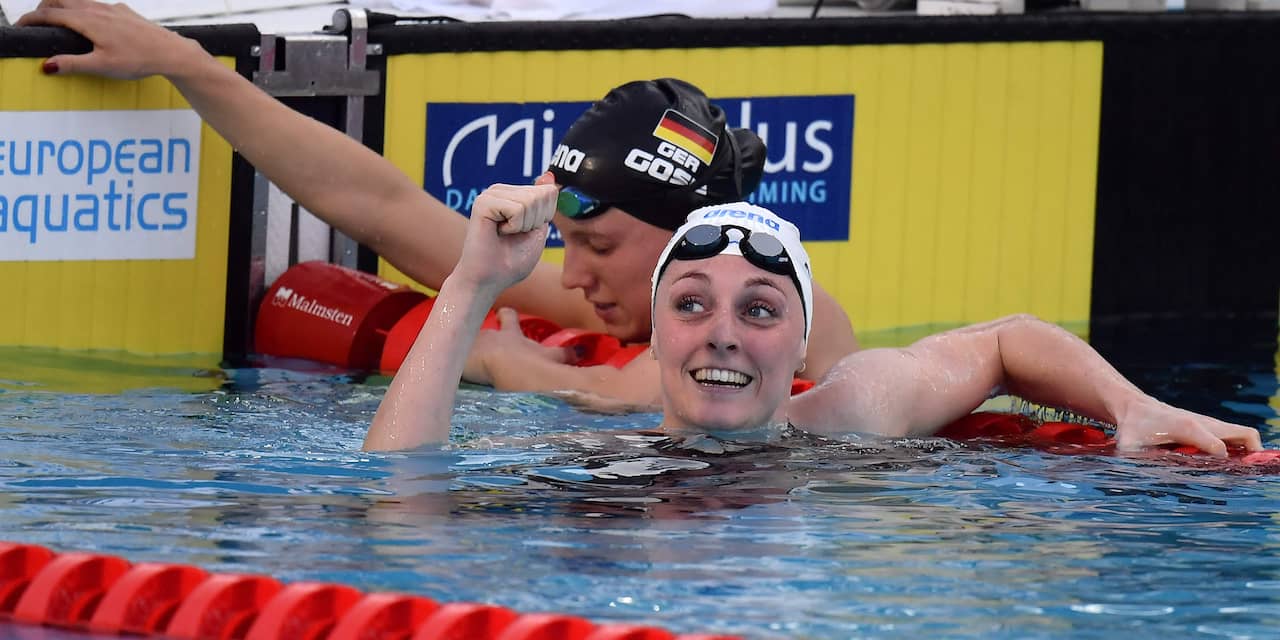 Zwemster Steenbergen verovert vierde EK-goud met triomf op 200 meter vrij