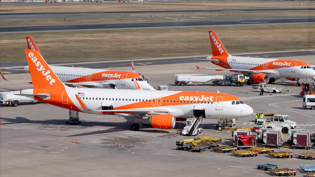 easyjet flights to italy july