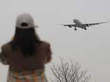 Eerste commerciële vlucht van Chinees passagiersvliegtuig geslaagd