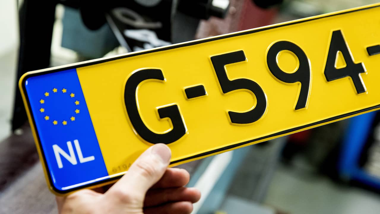 National Road Transport Agency Accidentally Issued Illegal License Plates with Political Abbreviation BBB