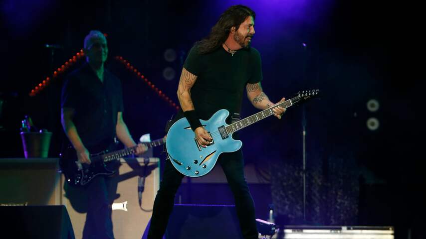 Foo Fighters kondigen na festivals ook eerste concerten sinds dood drummer aan