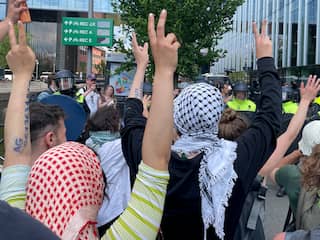 Pro-Palestijnse demonstranten in Amsterdam willen af van 'geweldsstempel'