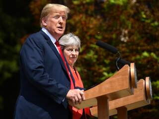 Trump weerspreekt kritiek Brexit-plannen May