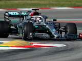 Hamilton valt op door technisch foefje met stuur op tweede F1-testdag