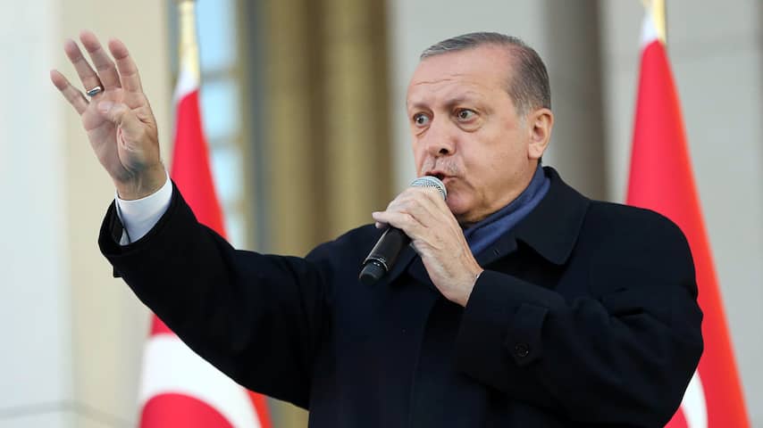 Erdogan ontkent dat Turkije een totalitaire staat wordt