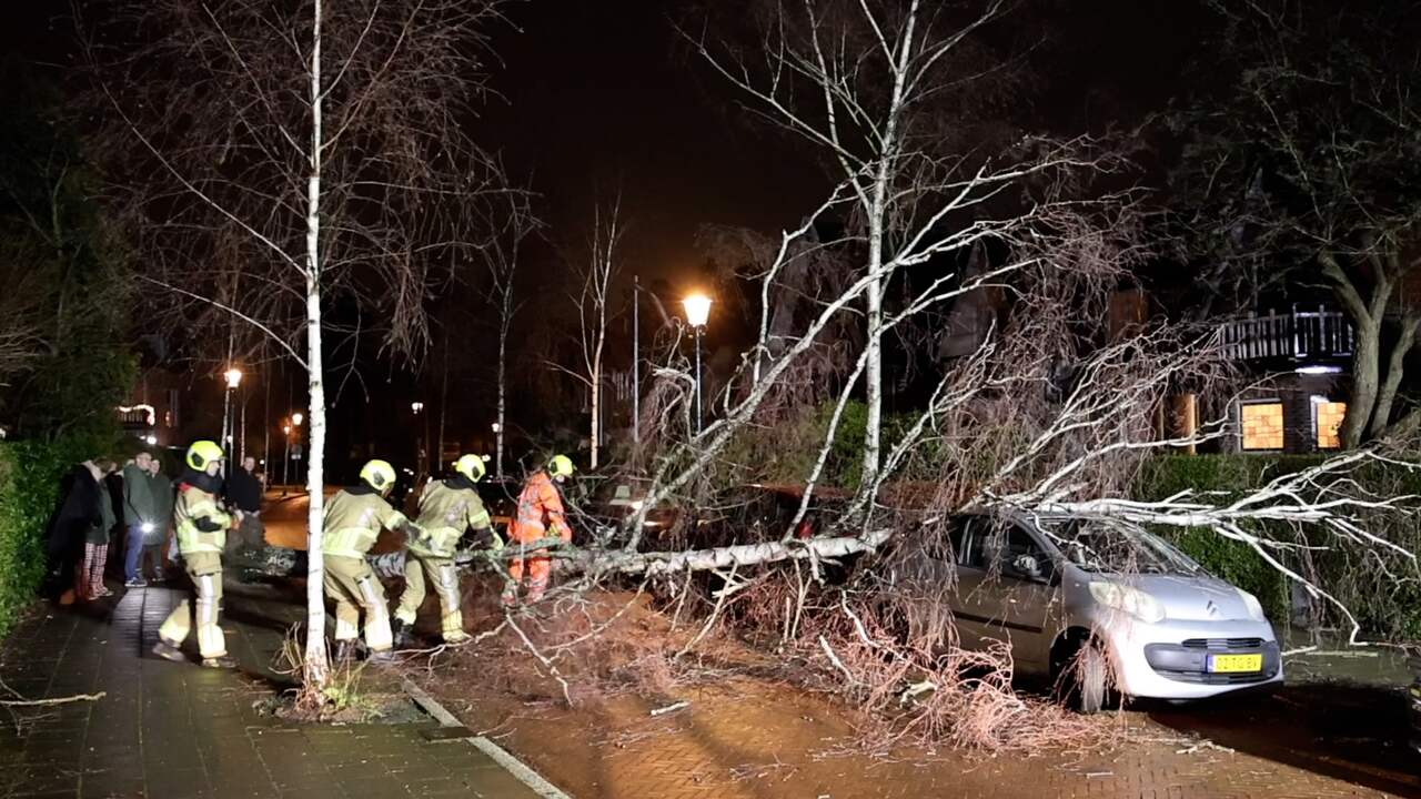 Storm Jocelyn Zorgt Voor Overlast In Westen Van Nederland | NU.nl