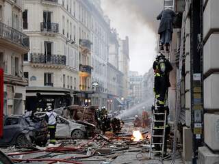 Zeker twintig gewonden door vermoedelijke gasexplosie in centrum Parijs