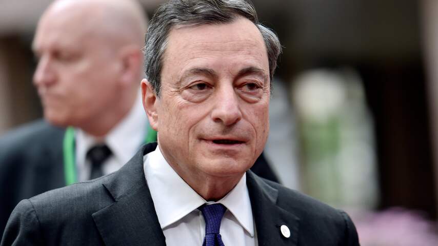 Europese ombudsman heeft vragen over bankierscontacten Draghi