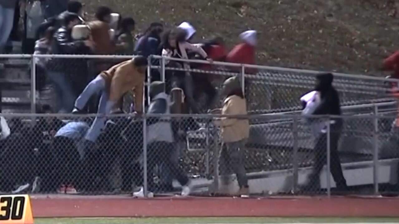 Publiek American Football-wedstrijd vlucht voor schutter in VS