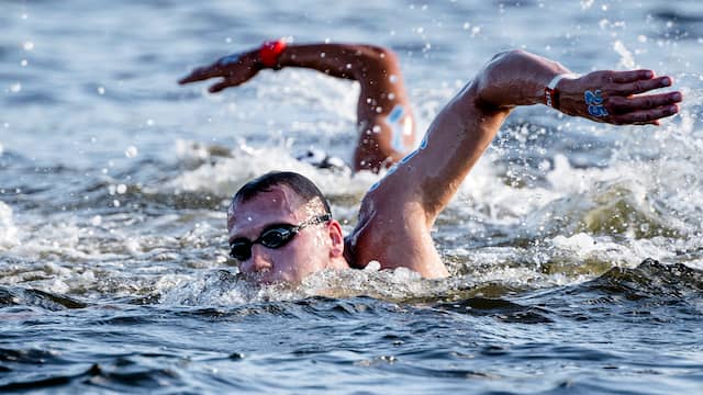 Ferry Weertman stelde in het openwaterzwemmen en verloor zijn olympische titel.