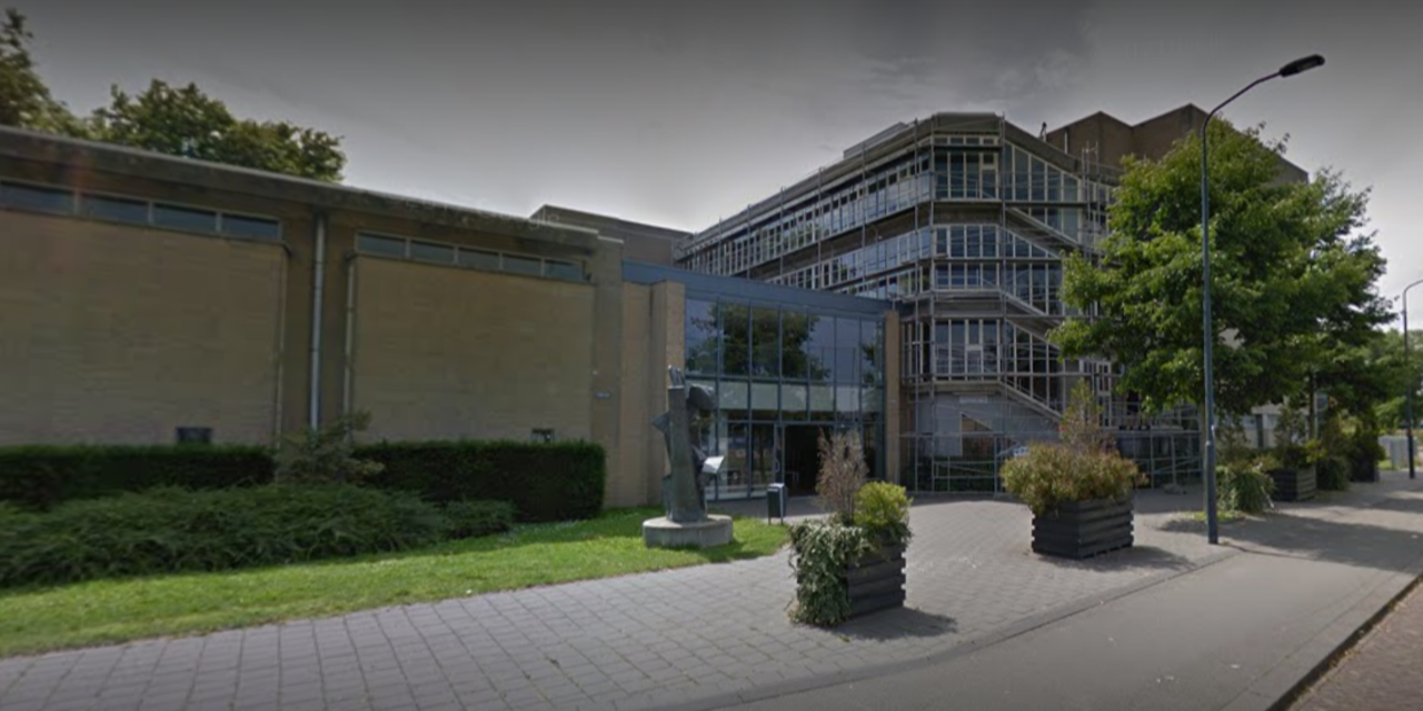 Tien leerlingen per klas en geen pauzes op het Mendelcollege in Haarlem