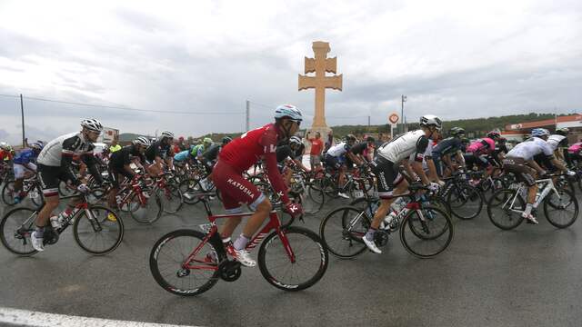 Liveblog Vuelta: Toptienrenners verliezen tijd in bergrit (gesloten)