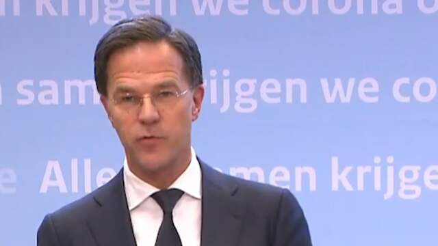 Rutte: 'Betaald voetbal ligt stil tot 1 juni'