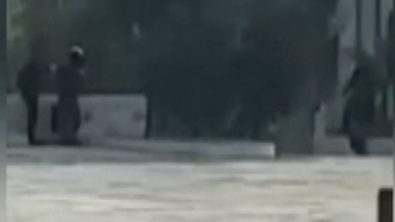 Beeld uit video: Schoten te horen bij Tempelberg in Jeruzalem