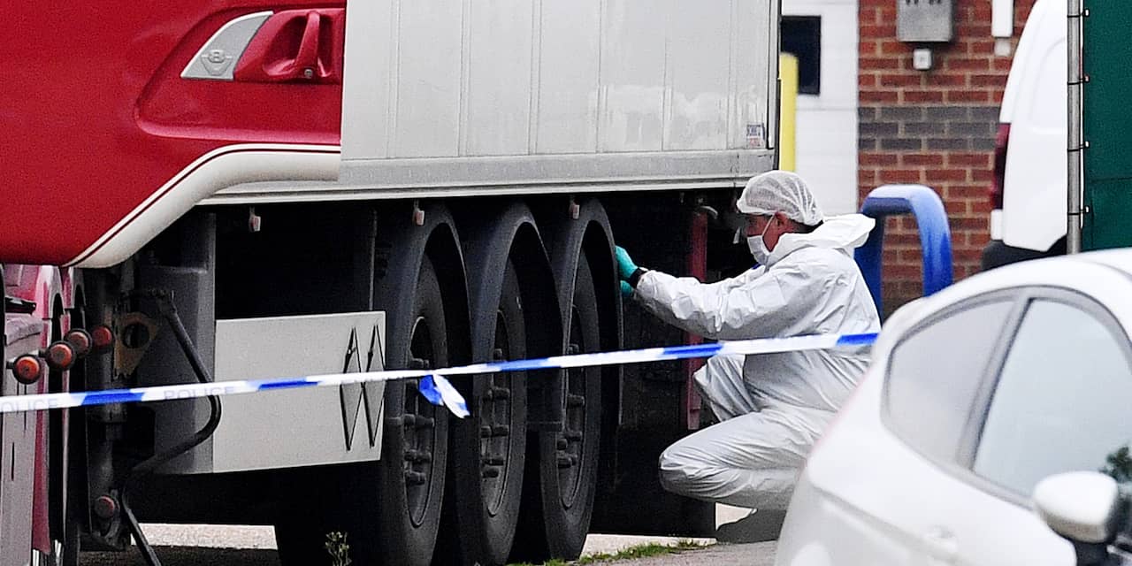 Twee nieuwe arrestaties in onderzoek naar doden in vrachtwagen VK