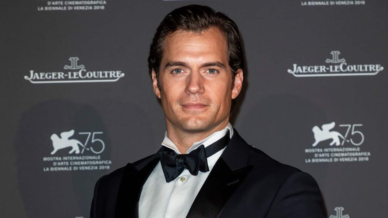 new james bond actor henry cavill