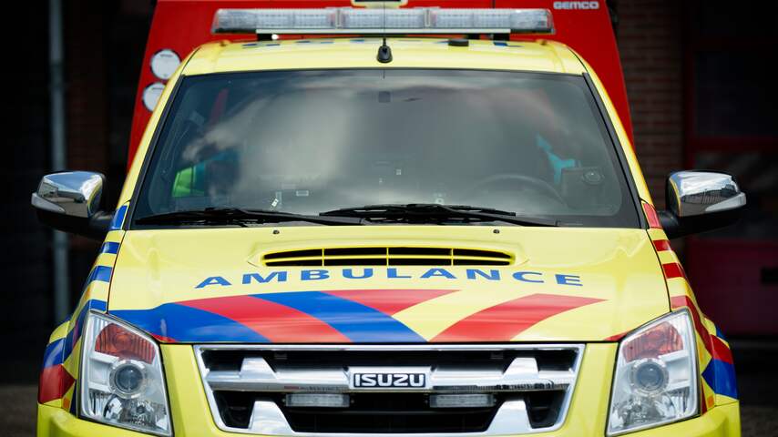 Automobilist bekneld na ongeluk in centrum Haarlem