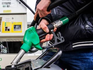 'Benzine tanken wordt steeds goedkoper'