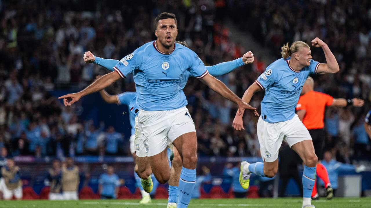 Aké en Manchester City verslaan Inter en veroveren langverwachte Champions League | Voetbal