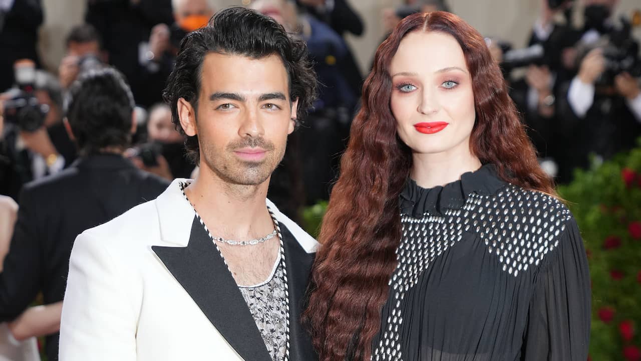 Sophie Turner en Joe Jonas in verwachting van tweede kind | Achterklap | NU .nl