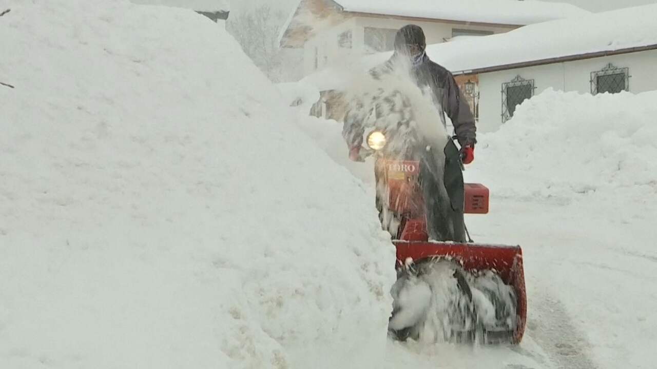 Beeld uit video: Openbare leven in Zuid-Duitsland ontwricht door sneeuw