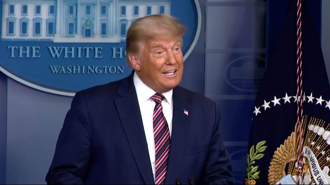 Nieuwszenders onderbreken speech Trump om onjuiste uitspraken