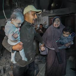 Biden heeft 'hoop' dat wapenstilstand Gaza nabij is, Israël houdt slag om de arm
