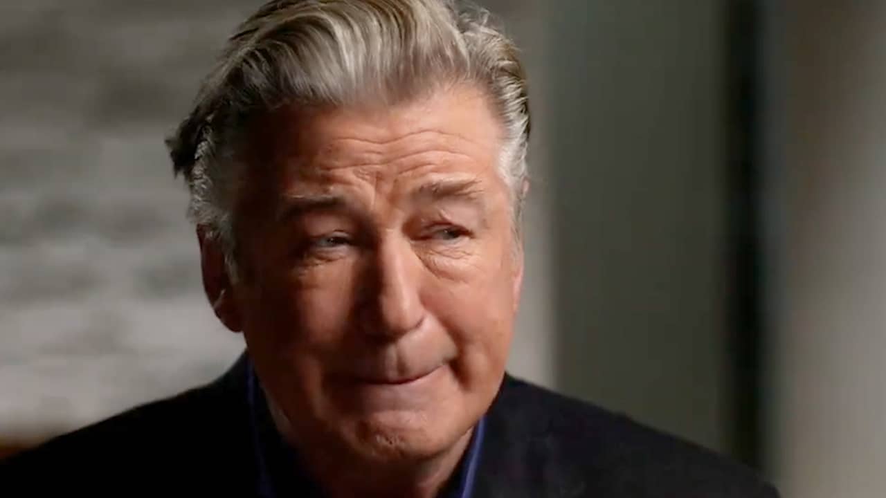 Beeld uit video: Baldwin in tv-promo over schietincident: 'Ik haalde trekker niet over'