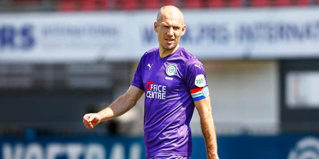 Robben emotioneel na zijn assists in Emmen: 'Ik heb als ...