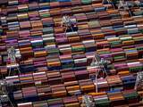 Jongeren opgepakt die in Rotterdamse haven drugs uit containers wilden halen