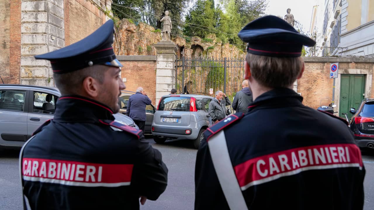 61 altri membri della mafia italiana arrestati in una serie di raid |  All’estero