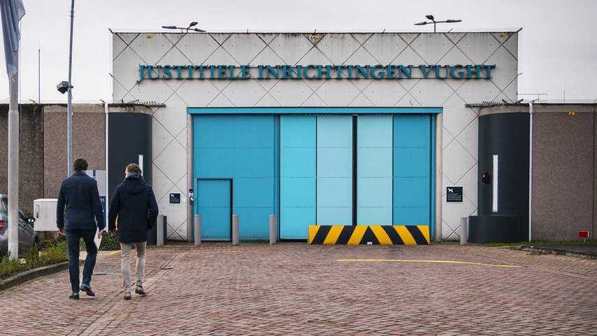 Contact tussen zware criminelen in cel kan volgens minister soms worden gestopt