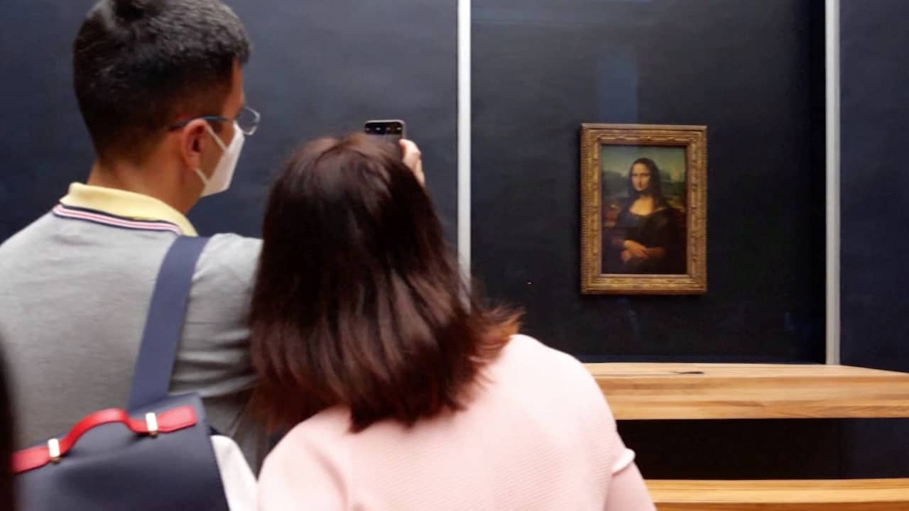 Beeld uit video: Drukte bij heropening van museum het Louvre