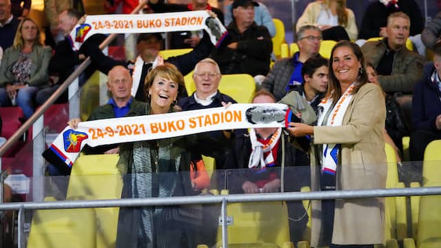 Ook Truus van Gaal is van de partij.