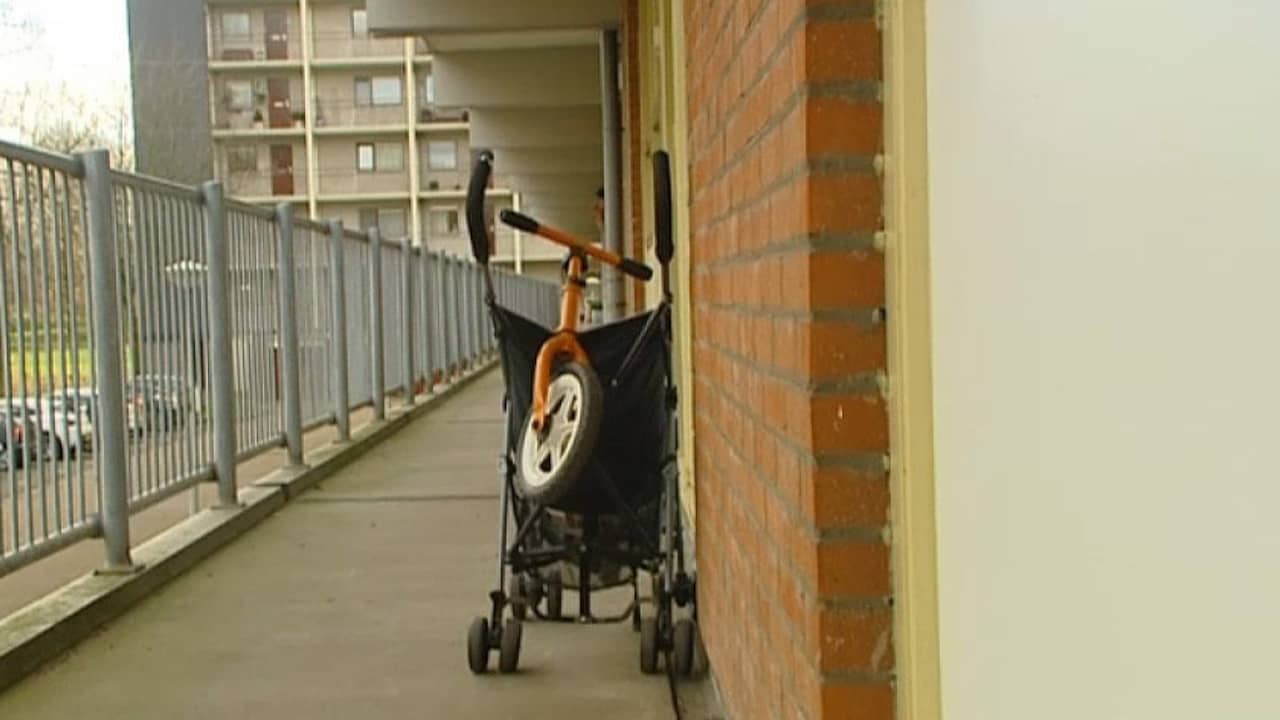Buurt rouwt om doodgestoken vrouw in Noord