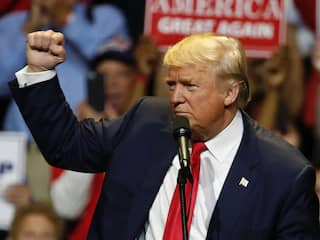 Trump overweegt juridische stappen bij 'twijfelachtige' verkiezingsuitslag