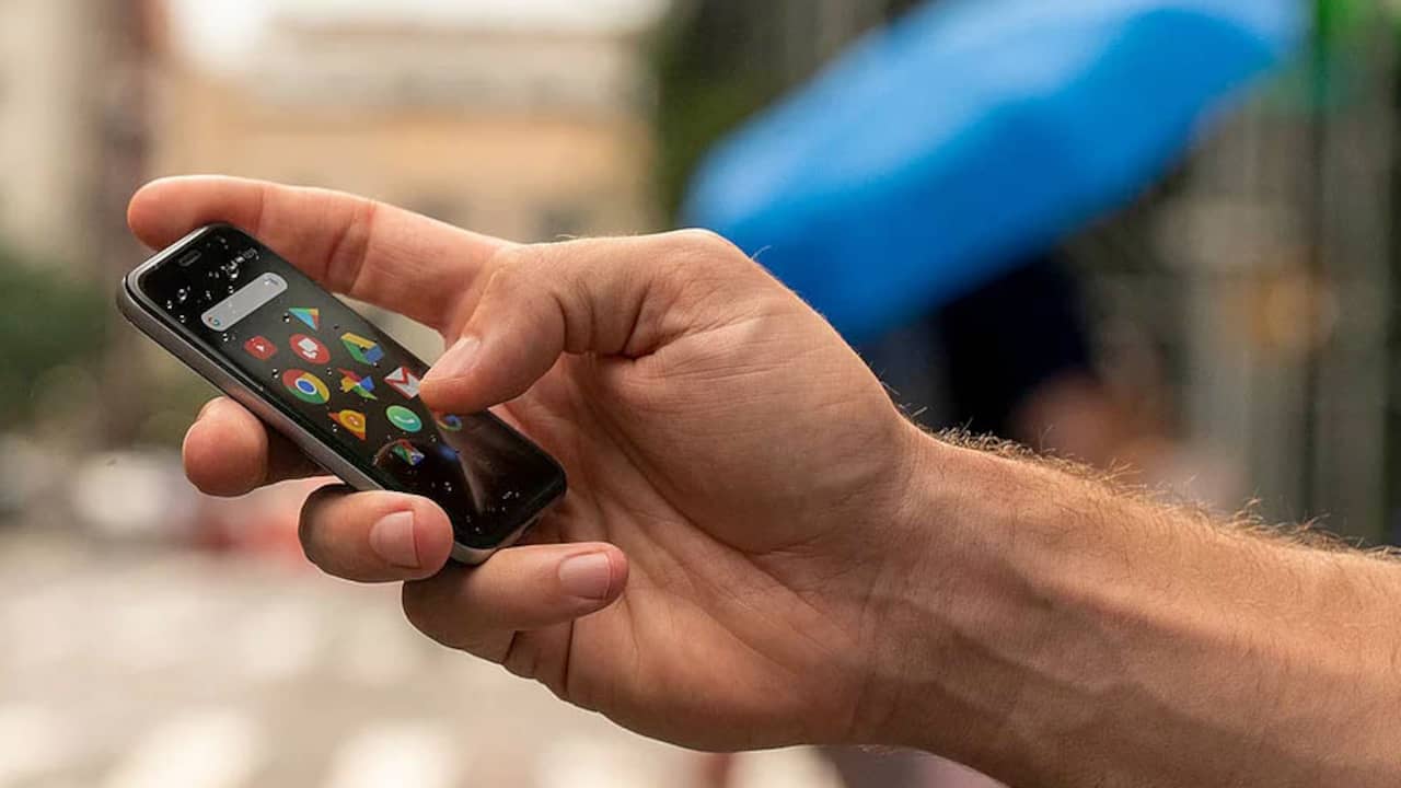 jongen drinken woestenij Palm keert terug met kleine Android-telefoon 'voor erbij' | NU - Het  laatste nieuws het eerst op NU.nl