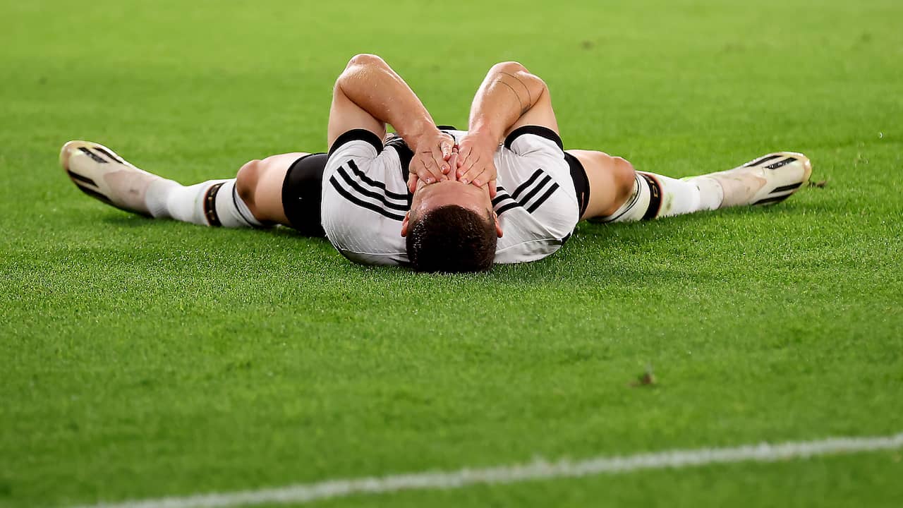Feyenoord-Spieler Ueda schürt Deutschlands Sorgen, Giménez verschoss Mexikos Elfmeter |  Fußball