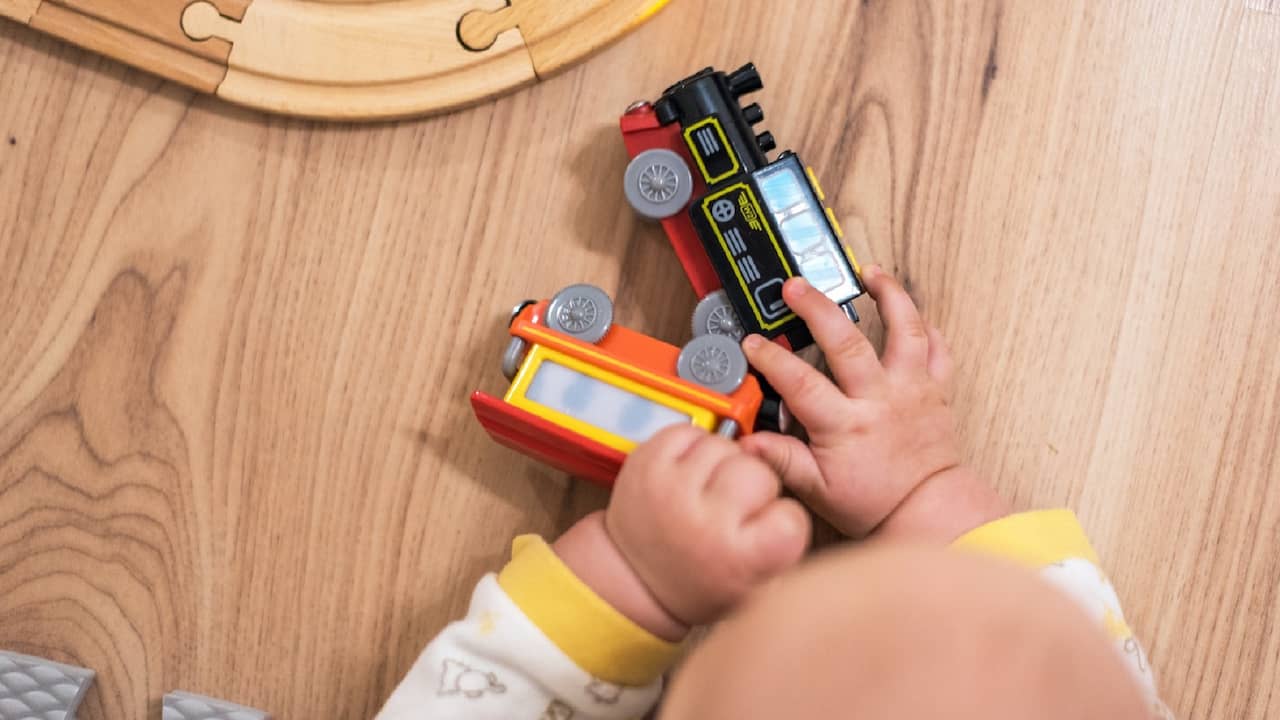 Bliksem baai Op en neer gaan Veel speelgoedtreintjes zijn niet veilig genoeg voor kinderen | Economie |  NU.nl