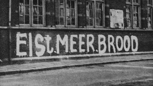 1945: De hongerwinter duurt tot ver in 1945.