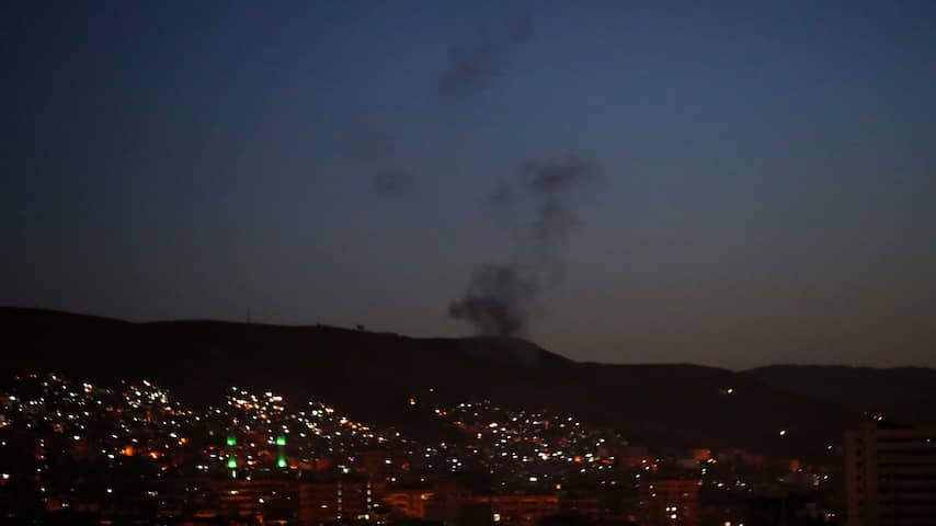 Grote explosies bij vliegbasis in buurt van Syrische hoofdstad Damascus